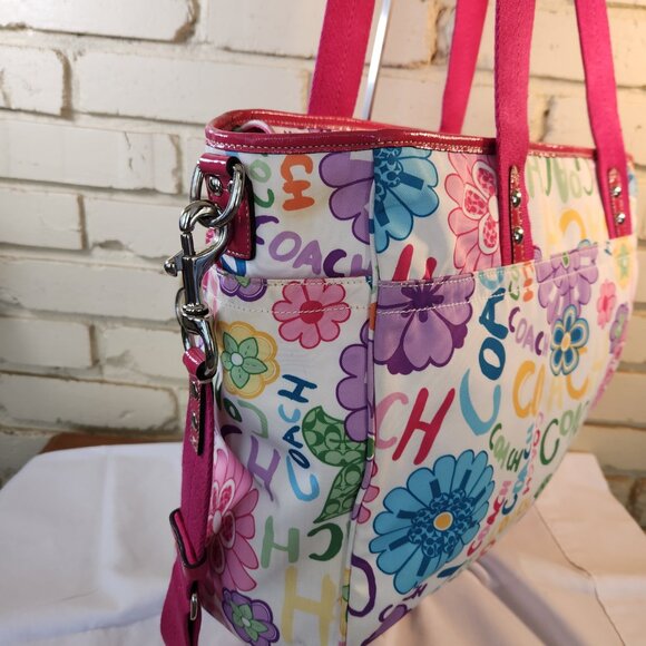 Like New Coach Floral Nylon Diaper Bag Crossbody Purse Xl - Picture 7 of 14